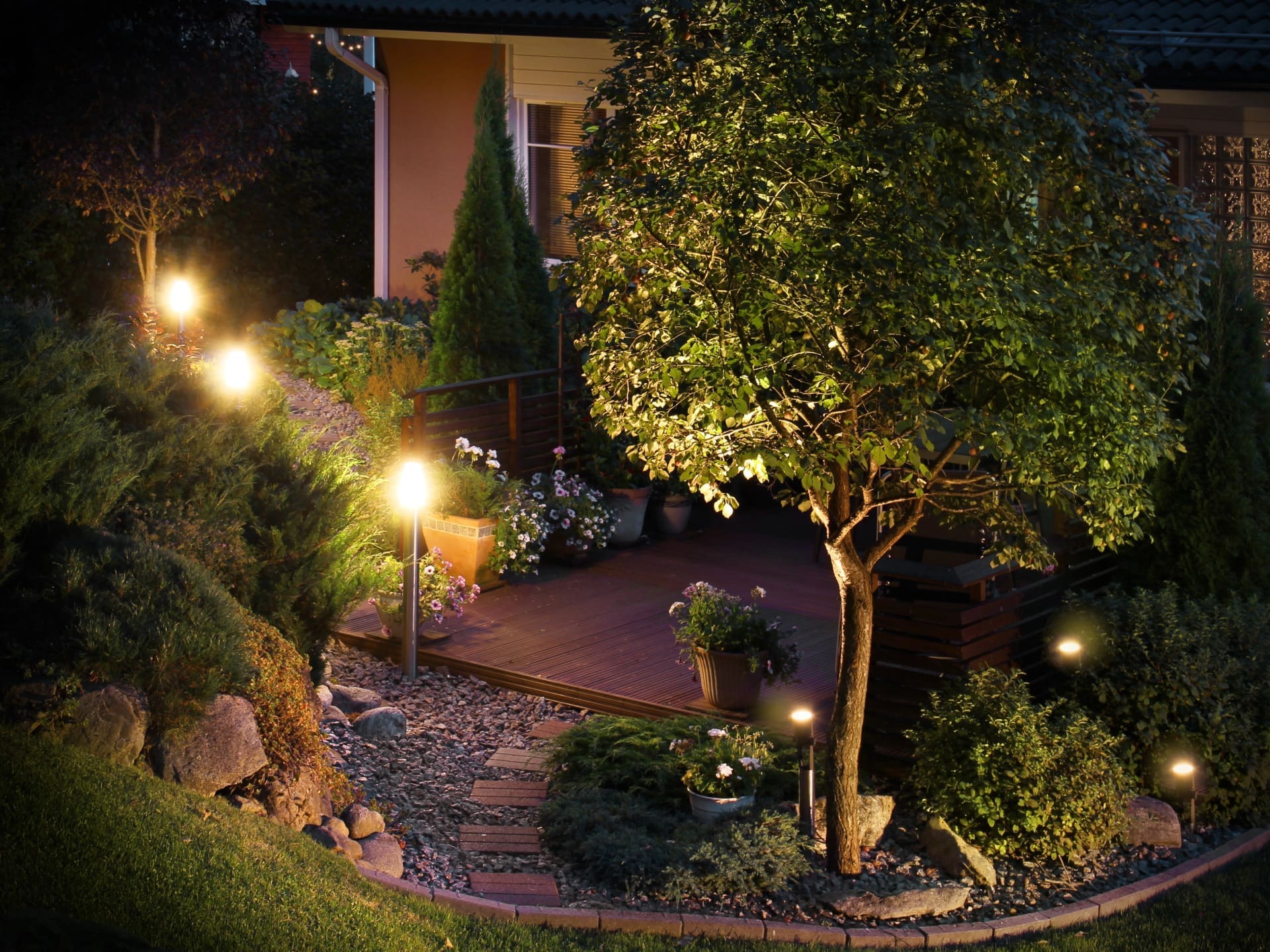 landscape lighting